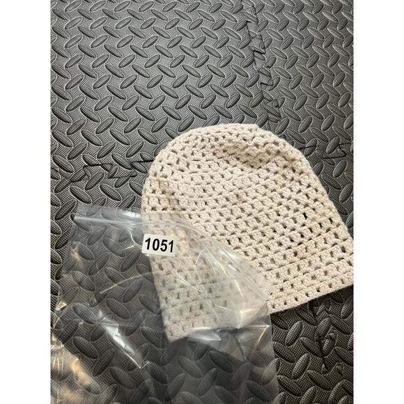 Banana Republic Beige Knit Wool Beanie Hat 100% Lambswool AOS Unisex Slouch - Picture 5 of 5